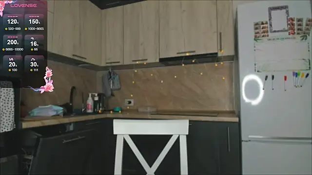 violet blue eyes online show from December 28, 2024, 1:28 pm