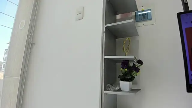 Cherllynn online show from January 7, 2026, 2:30 pm