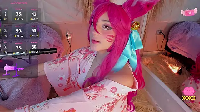 miia  baker online show from November 14, 2025, 12:26 pm