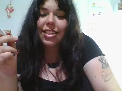 scarletttlove online show from July 18, 2026, 1:10 am