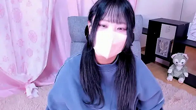 p RUMiMi online show from February 23, 2025, 9:22 am