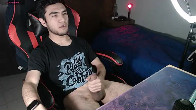 pattcam online show from July 9, 2026, 3:49 pm