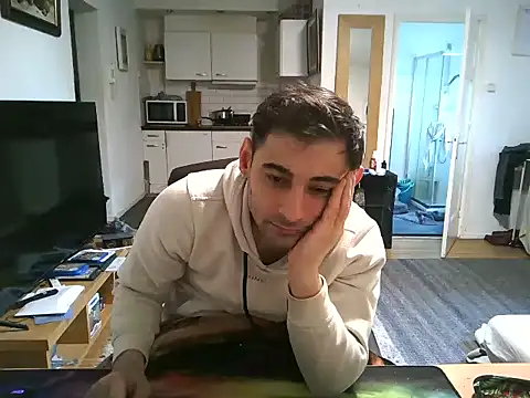 mihaimichael online show from March 4, 2025, 1:28 pm