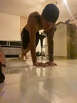 Herem369 online show from November 7, 2025, 7:19 am