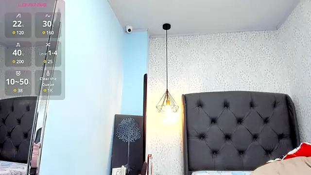 mileyerikson online show from December 18, 2024, 3:44 pm