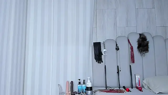 Snapshot of mileyerikson chatting on December 20, 2025, 3:57 am mileyerikson online show from December 20, 2025, 3:57 am