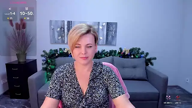 Snapshot of Julia_Wilsone chatting on January 4, 2025, 12:49 pm Julia Wilsone online show from January 4, 2025, 12:49 pm