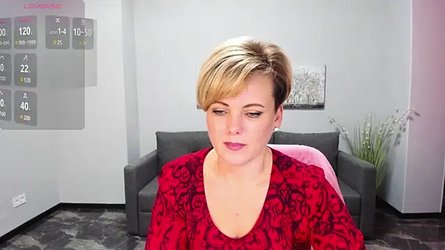 Snapshot of Julia_Wilsone chatting on January 20, 2025, 9:56 am Julia Wilsone online show from January 20, 2025, 9:56 am