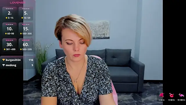 Snapshot of Julia_Wilsone chatting on March 2, 2025, 9:53 am Julia Wilsone online show from March 2, 2025, 9:53 am