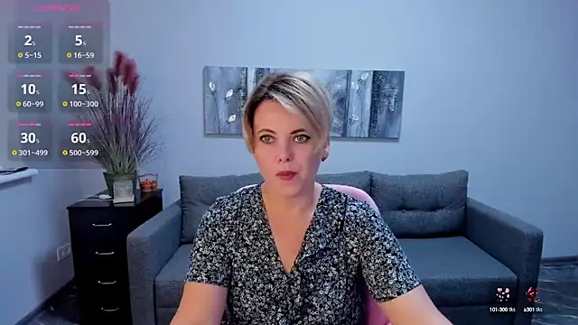 Snapshot of Julia_Wilsone chatting on October 4, 2025, 5:16 am Julia Wilsone online show from October 4, 2025, 5:16 am