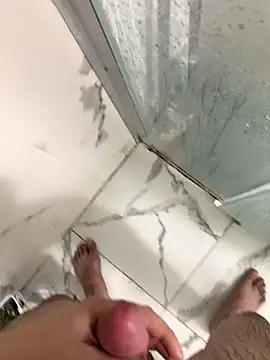 Erenn34 online show from December 20, 2025, 8:27 pm