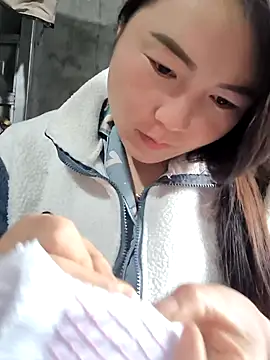 Sweetlove 77 online show from February 24, 2025, 5:43 am