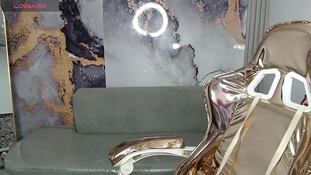 Cristal v 1 online show from March 14, 2025, 3:04 am