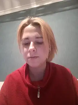 Snapshot of Gussie_Bridie chatting on December 20, 2024, 3:31 pm Gussie Bridie online show from December 20, 2024, 3:31 pm