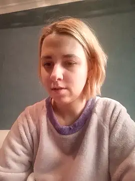 Snapshot of Gussie_Bridie chatting on February 25, 2025, 2:00 pm Gussie Bridie online show from February 25, 2025, 2:00 pm