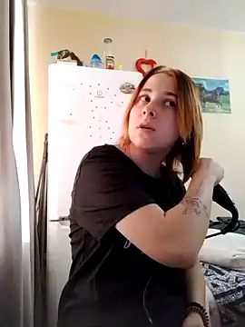 Snapshot of Gussie_Bridie chatting on November 16, 2025, 5:02 am Gussie Bridie online show from November 16, 2025, 5:02 am