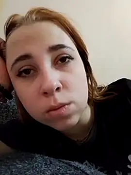 Snapshot of Gussie_Bridie chatting on November 17, 2025, 4:29 am Gussie Bridie online show from November 17, 2025, 4:29 am