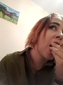 Snapshot of Gussie_Bridie chatting on November 24, 2025, 6:57 am Gussie Bridie online show from November 24, 2025, 6:57 am