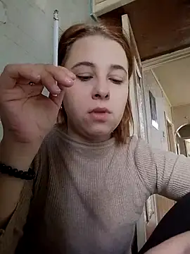 Snapshot of Gussie_Bridie chatting on December 2, 2025, 5:57 am Gussie Bridie online show from December 2, 2025, 5:57 am