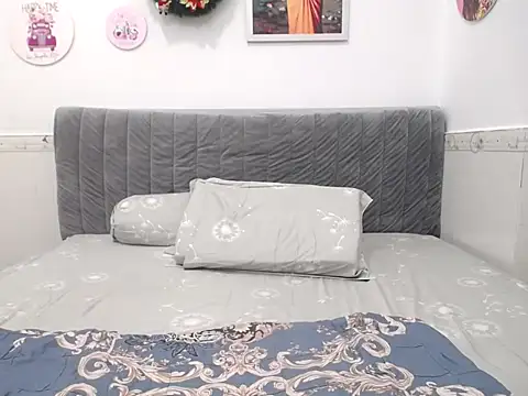 MinDanasa79 online show from March 10, 2026, 10:59 pm