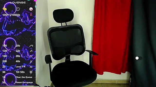 Snapshot of Ares_ttoter chatting on December 21, 2024, 11:01 am Ares ttoter online show from December 21, 2024, 11:01 am