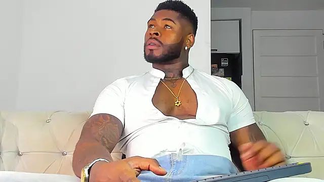 Makonneen online show from October 24, 2025, 9:55 pm