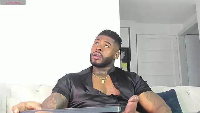 Snapshot of Makonneen chatting on June 13, 2026, 1:58 am Makonneen online show from June 13, 2026, 1:58 am