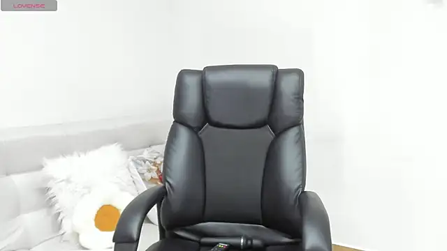 AprilDubois online show from December 21, 2024, 12:20 am