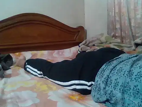 Snapshot of Lily_969 chatting on February 4, 2026, 5:46 am Lily 969 online show from February 4, 2026, 5:46 am