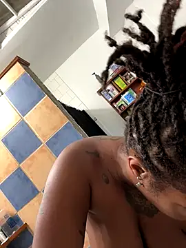 Goddess Nafeesha online show from December 22, 2025, 9:45 pm