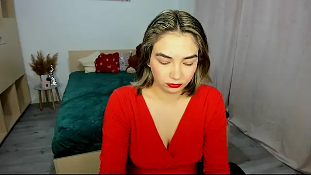 Snapshot of Alexa_Dolly12 chatting on December 22, 2025, 6:54 am Alexa Dolly12 online show from December 22, 2025, 6:54 am