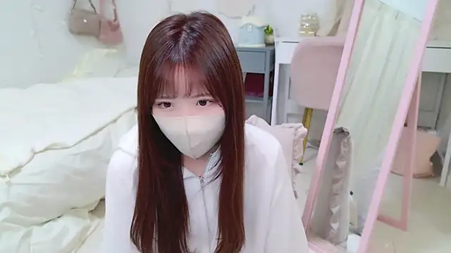 Sayuringo  online show from December 18, 2024, 11:13 am