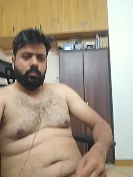 Snapshot of Hornie_small_Dick01 chatting on May 4, 2026, 5:42 pm Hornie small Dick01 online show from May 4, 2026, 5:42 pm