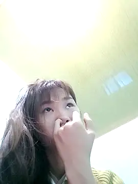 Lonalysexy online show from February 9, 2026, 7:34 am