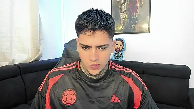 Snapshot of mad_maxxx2 chatting on March 9, 2025, 12:53 pm mad maxxx2 online show from March 9, 2025, 12:53 pm