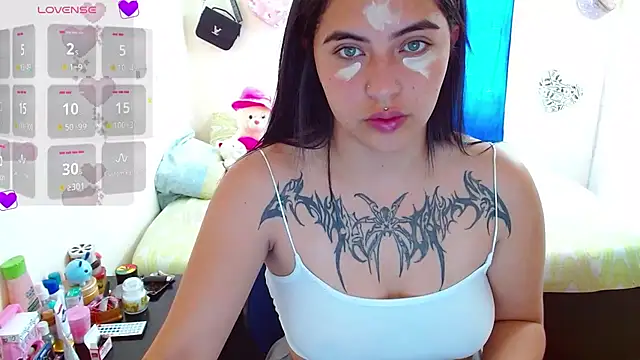  luna torres online show from September 11, 2025, 4:18 pm