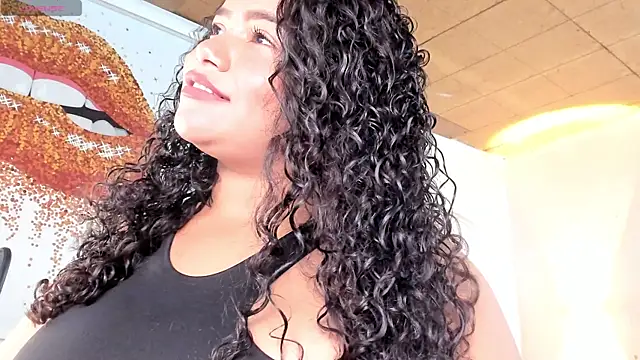 loly marce online show from January 18, 2025, 9:24 pm