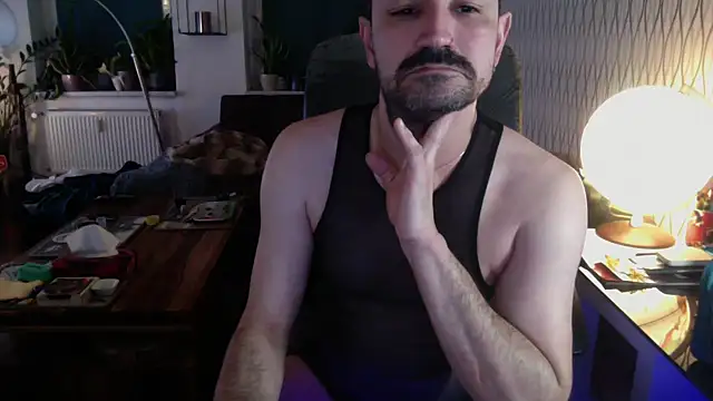 tomz0819 online show from February 23, 2026, 10:07 pm