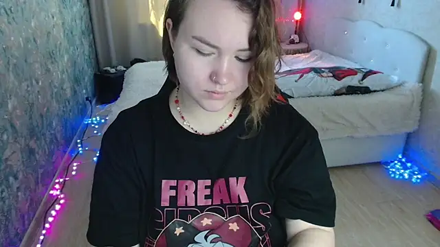 Jenny Fox online show from May 20, 2026, 4:51 am