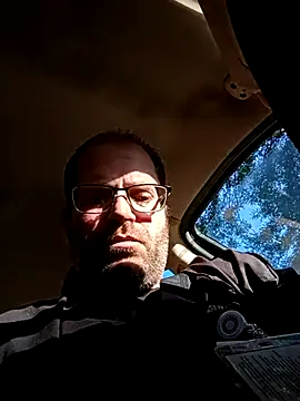 Snapshot of crazycam619 chatting on October 29, 2025, 11:17 pm crazycam619 online show from October 29, 2025, 11:17 pm