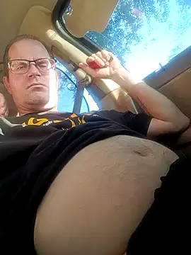 Snapshot of crazycam619 chatting on November 10, 2025, 11:15 pm crazycam619 online show from November 10, 2025, 11:15 pm