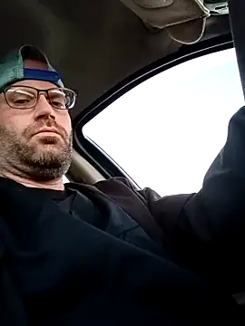 Snapshot of crazycam619 chatting on December 18, 2025, 2:23 pm crazycam619 online show from December 18, 2025, 2:23 pm