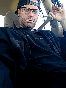 Snapshot of crazycam619 chatting on January 11, 2026, 9:20 pm crazycam619 online show from January 11, 2026, 9:20 pm