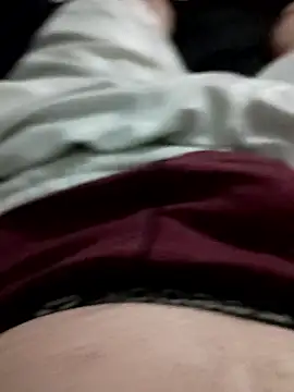 Snapshot of crazycam619 chatting on January 13, 2026, 5:02 am crazycam619 online show from January 13, 2026, 5:02 am