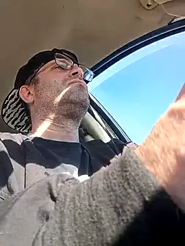 Snapshot of crazycam619 chatting on January 15, 2026, 7:39 pm crazycam619 online show from January 15, 2026, 7:39 pm