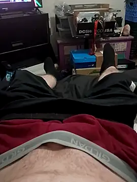 Snapshot of crazycam619 chatting on February 25, 2026, 6:12 am crazycam619 online show from February 25, 2026, 6:12 am