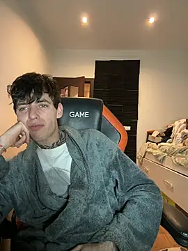 Widoo22 online show from April 15, 2026, 9:04 pm