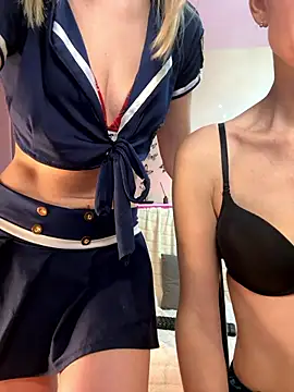 SweetCupcaks online show from January 13, 2026, 9:14 am