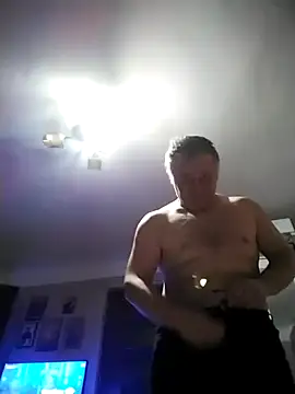 Grasul78 online show from November 17, 2025, 4:13 pm