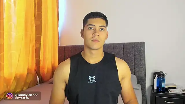 Iamdylan777 online show from December 24, 2024, 9:22 pm